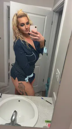 OnlyFans of blondebby4you