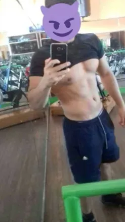 OnlyFans cuenta cristian.ygc12 avatar 1
