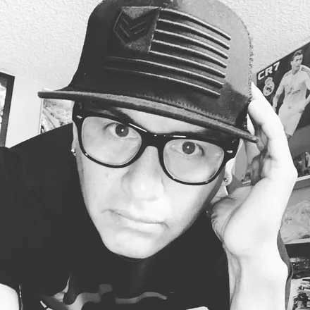 OnlyFans cuenta alexar82 header 2