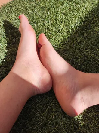 OnlyFans account  robinfeets avatar 1