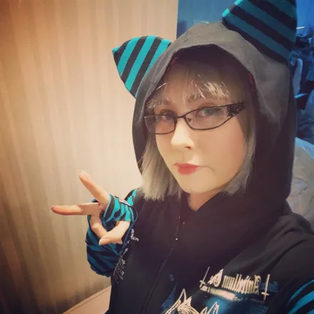OnlyFans cuenta lolakitsune header 2