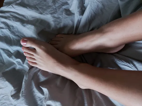 OnlyFans cuenta hiddenroom header 1