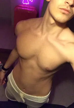 OnlyFans cuenta moesesju header 2