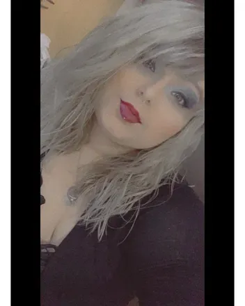 OnlyFans cuenta manicwitchoria avatar 1