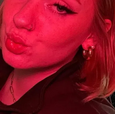 OnlyFans cuenta prettypillowprincessx avatar 1