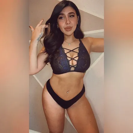 OnlyFans cuenta sharamurriero header 2