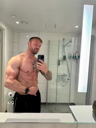 OnlyFans account  u1496510 avatar 1