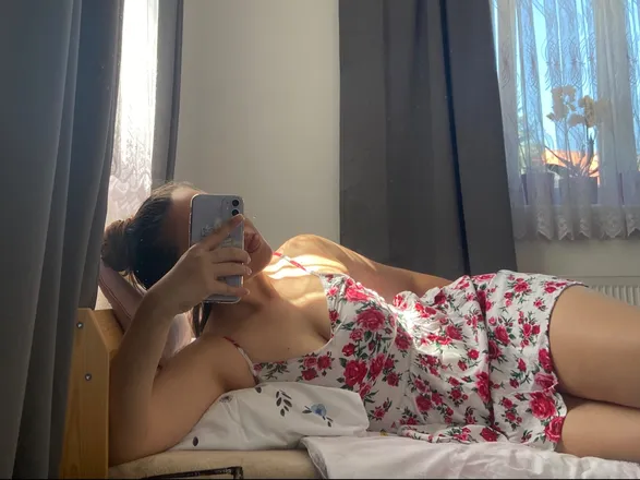 OnlyFans cuenta queenanes header 2