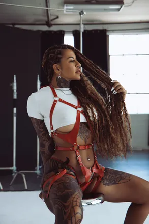 OnlyFans cuenta amber_lfit header 2