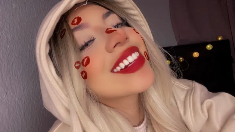 OnlyFans cuenta juanitaahaha header 2