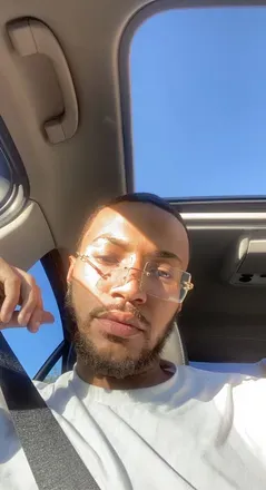 OnlyFans account  mauricee21 avatar 1