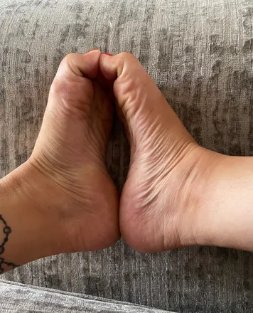 OnlyFans cuenta sexysmallfeet69 avatar 1