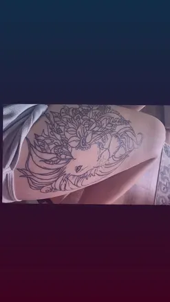 OnlyFans cuenta redcurve header 2