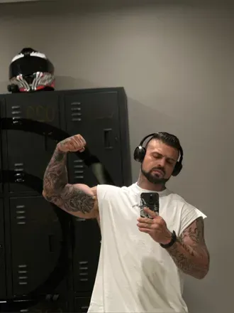 OnlyFans account  jakemontanna64 avatar 1