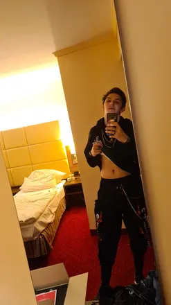 OnlyFans cuenta heyimiggvar header 2
