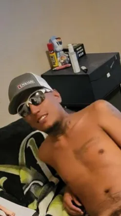 OnlyFans account  elpapiichulo2021 header 2