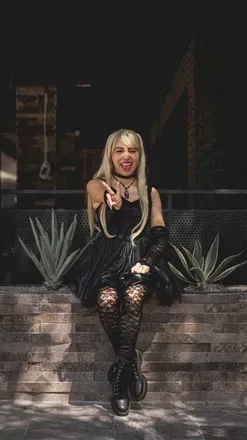 OnlyFans cuenta labrujaneon avatar 1