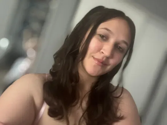 OnlyFans account  arialovesyu avatar 1