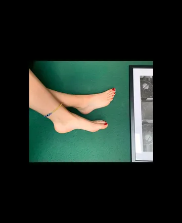 OnlyFans cuenta sweetfeet-official header 2