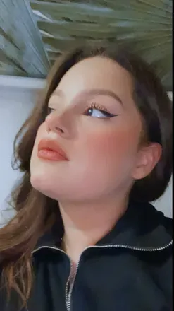 OnlyFans cuenta jennlatorre avatar 1