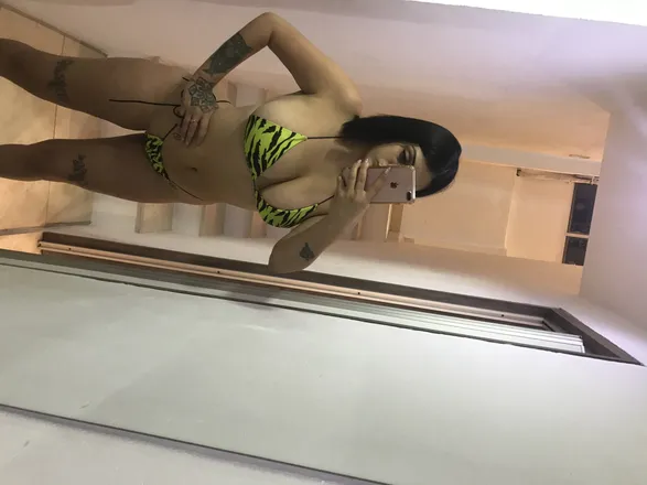 OnlyFans cuenta morocha_bubys header 2