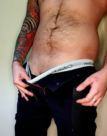 OnlyFans account  lewciferrr avatar 1