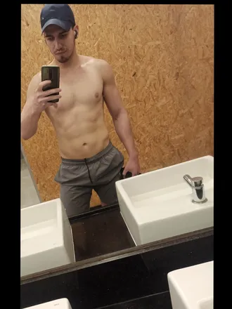 OnlyFans account  juniorsalinasr header 2