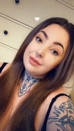 OnlyFans account  willowmae_x avatar 1
