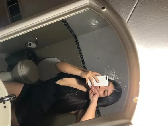OnlyFans cuenta tatipretty header 2