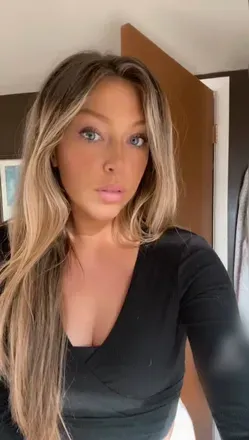 OnlyFans cuenta barefootgirllex avatar 1