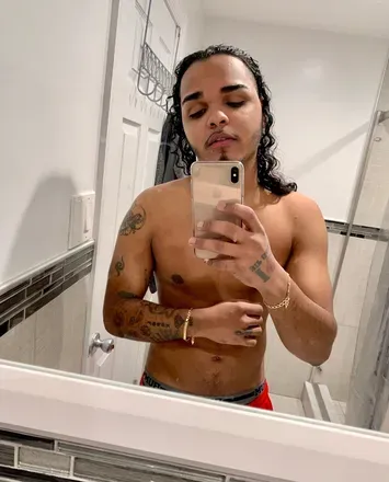 OnlyFans cuenta ooni_mc avatar 1