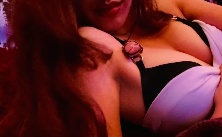OnlyFans cuenta djinnia header 2