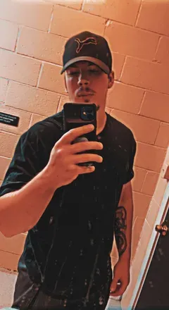 OnlyFans cuenta kutlerbell avatar 1