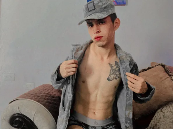 OnlyFans cuenta luisantoro header 2