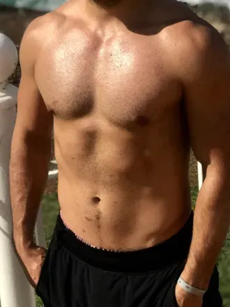 OnlyFans account  almost6foot avatar 1