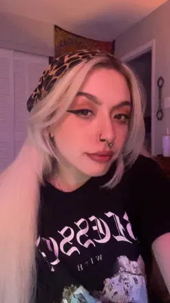 OnlyFans cuenta roofeezbby avatar 1