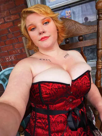 OnlyFans cuenta moonstone_witch header 2