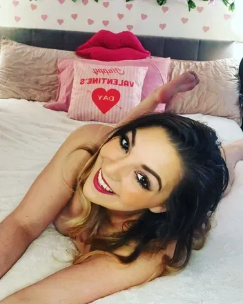 OnlyFans cuenta desirerose30 avatar 1