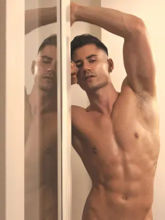 OnlyFans account  lukasdaken avatar 1