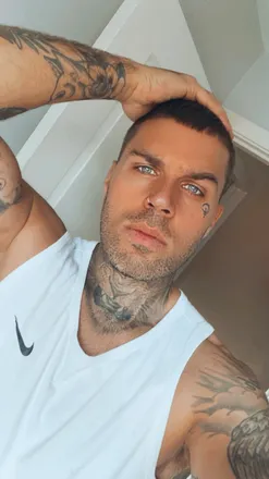 OnlyFans cuenta jonjo7 header 2