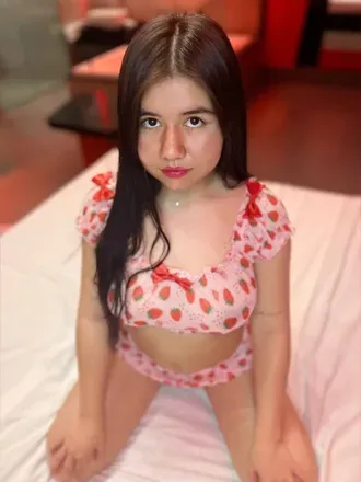 OnlyFans account  tinyavaxo avatar 1
