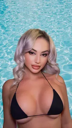 OnlyFans cuenta love_tessa avatar 1