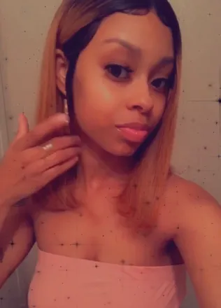OnlyFans cuenta mariee_4 header 2