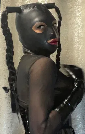 OnlyFans cuenta alexofemme avatar 1