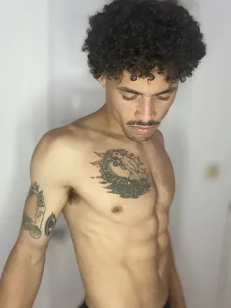 OnlyFans account  dereklp32 avatar 1