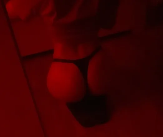 OnlyFans cuenta lamonella1 header 2