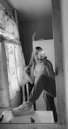 OnlyFans cuenta hails-xoxo header 2
