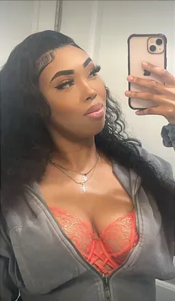 OnlyFans cuenta kourtney4love avatar 1