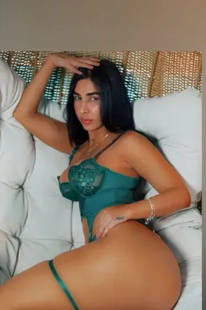 OnlyFans account  maddiekinky avatar 1