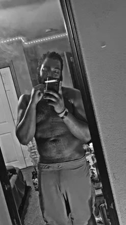 OnlyFans cuenta smokey1876 avatar 1
